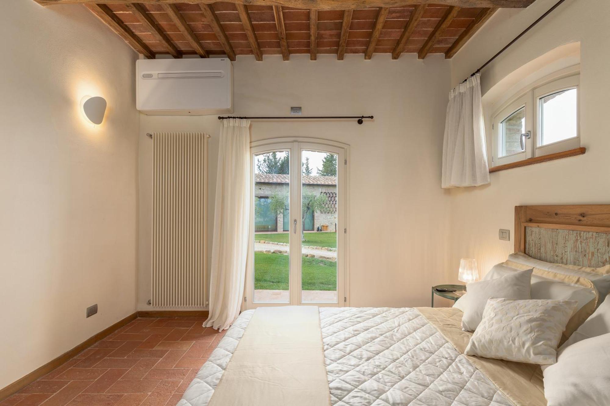 Il Castro Luxury Apartments San Gimignano Luaran gambar